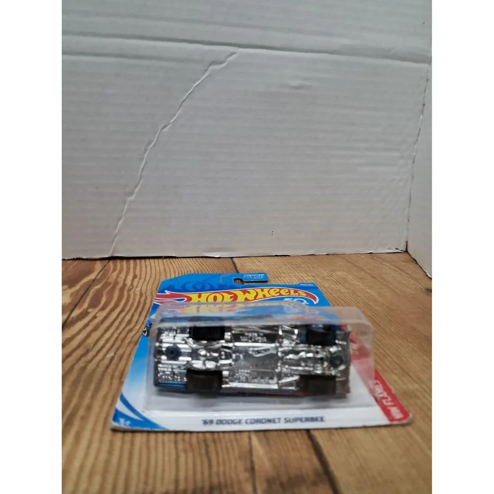 Hot Wheels HW Flames Blue with Flames ' 69 Dodge Coronet Superbee